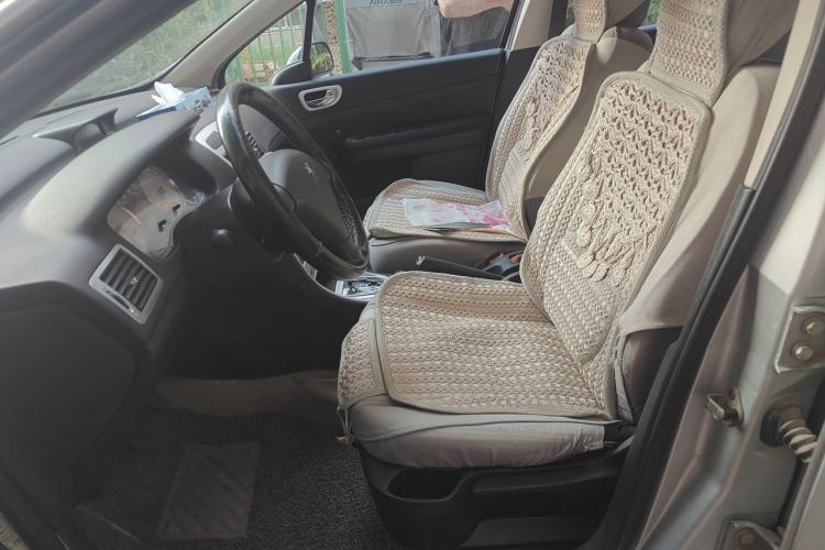 Used Peugeot 307 2010 Hatchback 1.6L Automatic Comfort Edition Left Front Seat