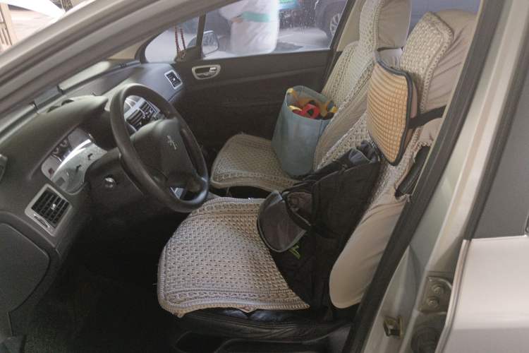 Used Peugeot 307 2010 Hatchback 1.6L Automatic Comfort Edition Left Front Seat