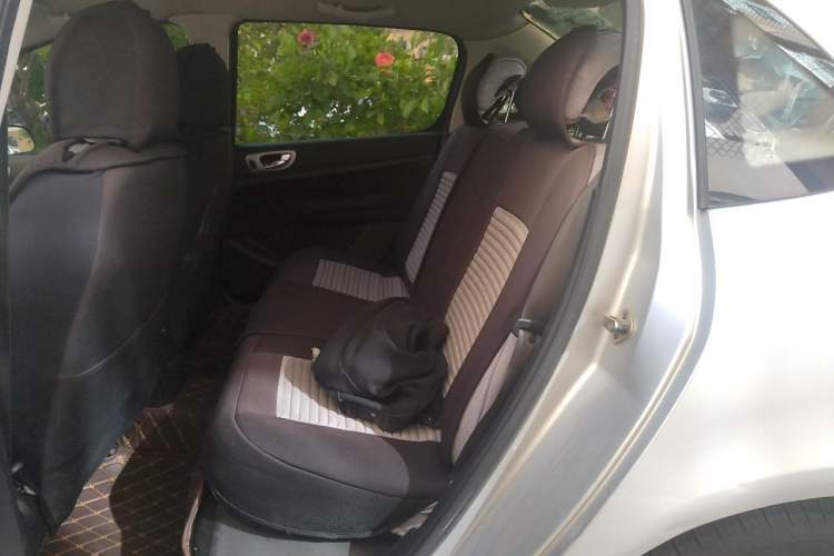Used Peugeot 307 2010 Sedan 1.6L Manual Comfort Edition Left Rear Seat