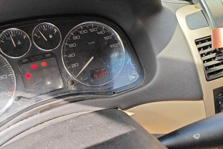 Used Peugeot 307 2010 Sedan 1.6L Automatic Comfort Edition Odometer Close Up