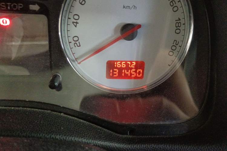 Used Peugeot 307 2010 Hatchback 1.6L Automatic Comfort Edition Odometer Close Up