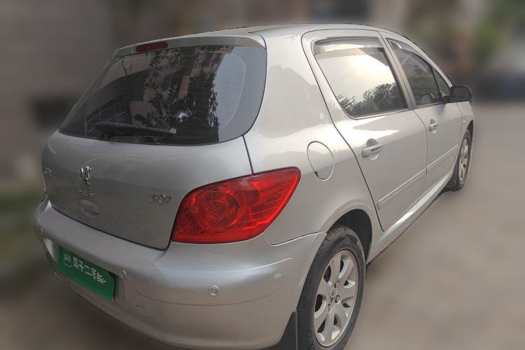 Used Peugeot 307 2010 Hatchback 1.6L Automatic Comfort Edition Rear Right 45 Deg