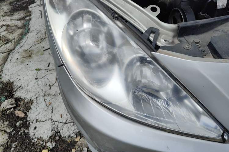 Used Peugeot 307 2010 Sedan 1.6L Manual Comfort Edition Right Front Headlight