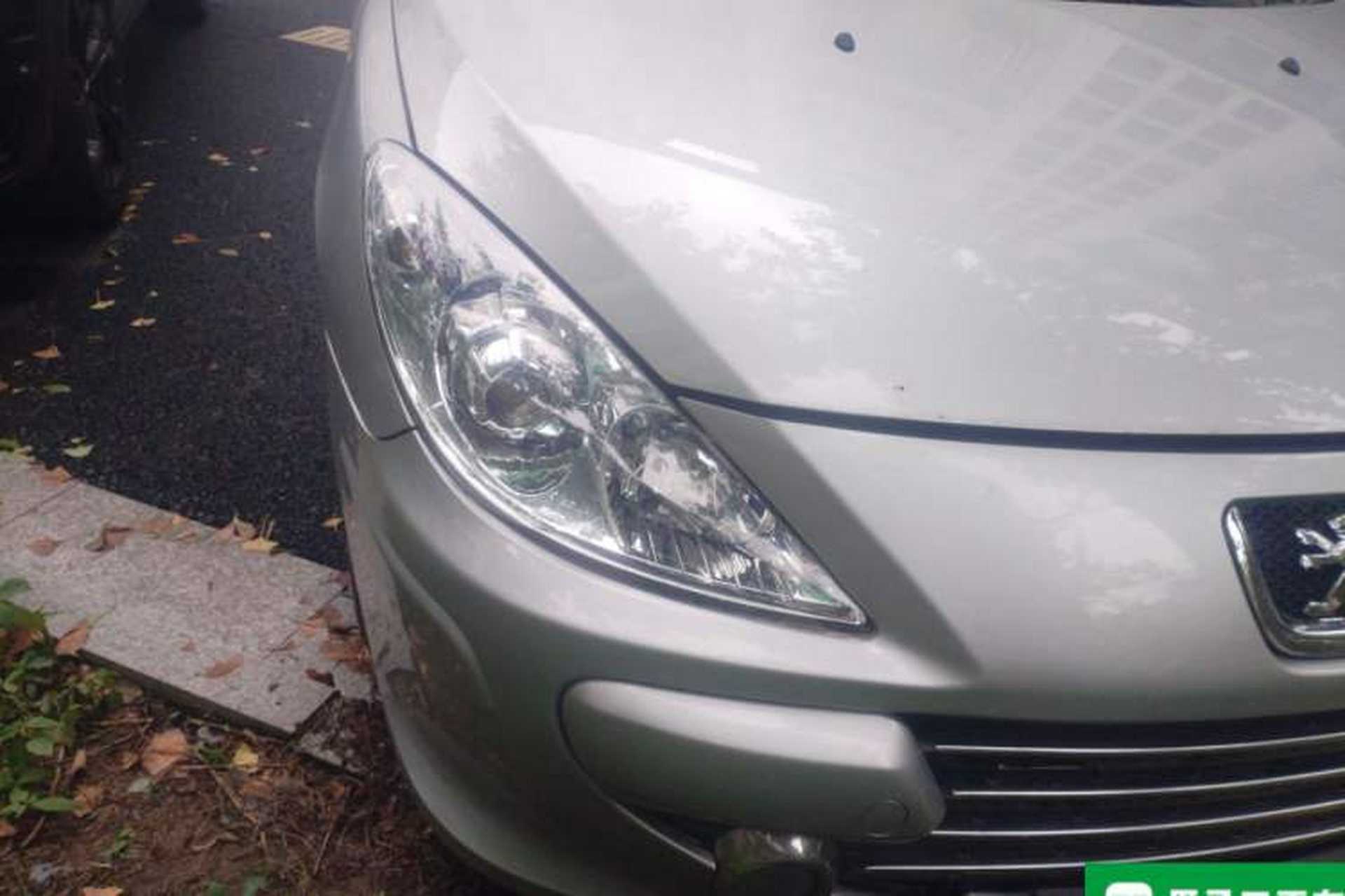 Used Peugeot 307 2010 Hatchback 1.6L Automatic Comfort Edition Right Front Headlight