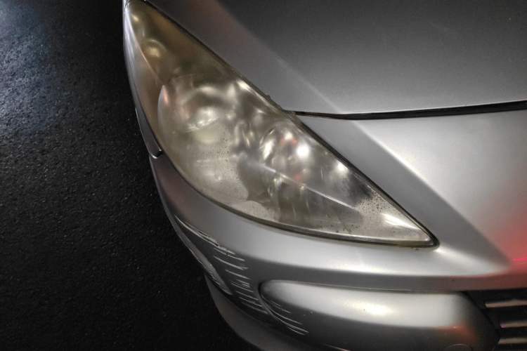 Used Peugeot 307 2010 Sedan 1.6L Manual Comfort Edition Right Front Headlight