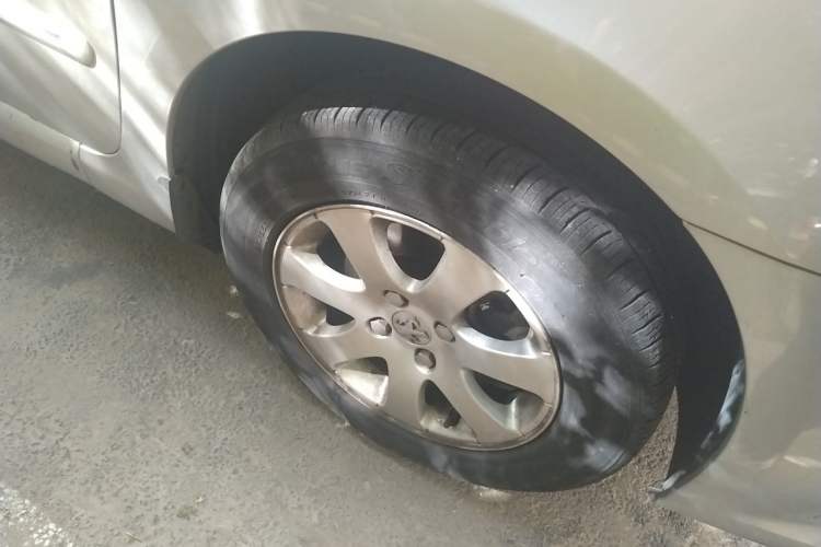 Used Peugeot 307 2010 Sedan 1.6L Manual Comfort Edition Right Front Wheel Hub
