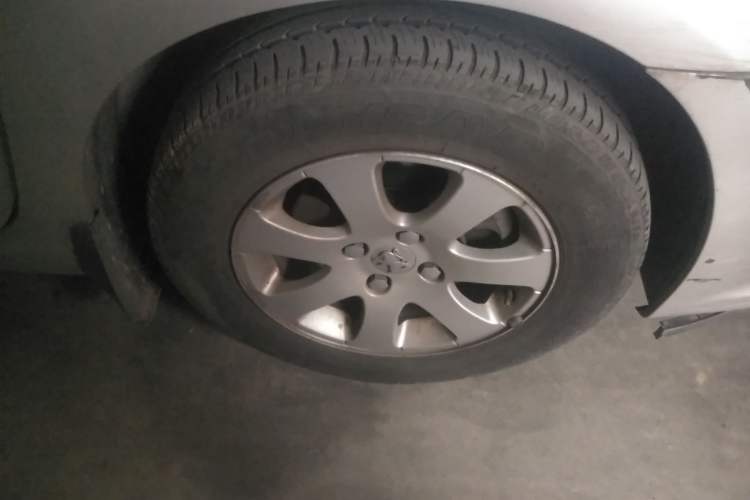 Used Peugeot 307 2010 Hatchback 1.6L Automatic Comfort Edition Right Front Wheel Hub