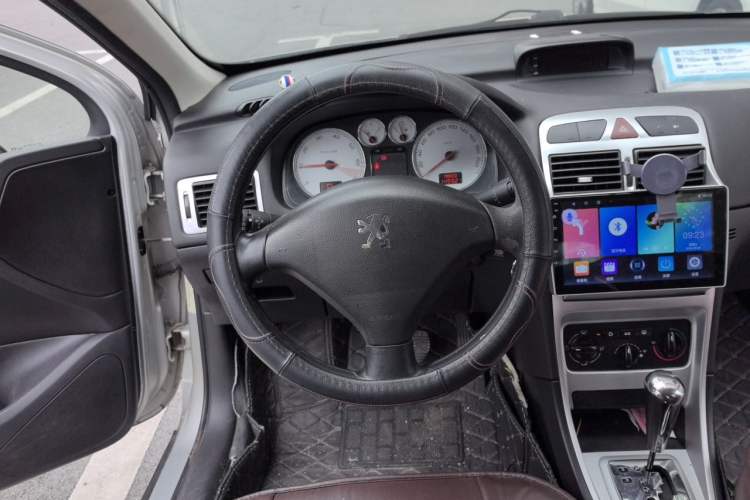 Used Peugeot 307 2010 Sedan 1.6L Automatic Comfort Edition Steering Wheel