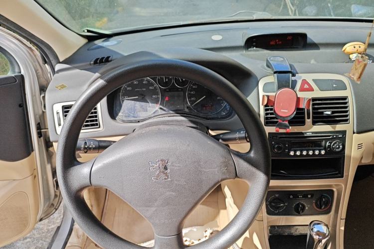 Used Peugeot 307 2010 Sedan 1.6L Automatic Comfort Edition Steering Wheel
