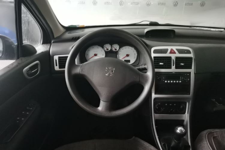 Used Peugeot 307 2010 Hatchback 1.6L Manual Comfort Edition Steering Wheel