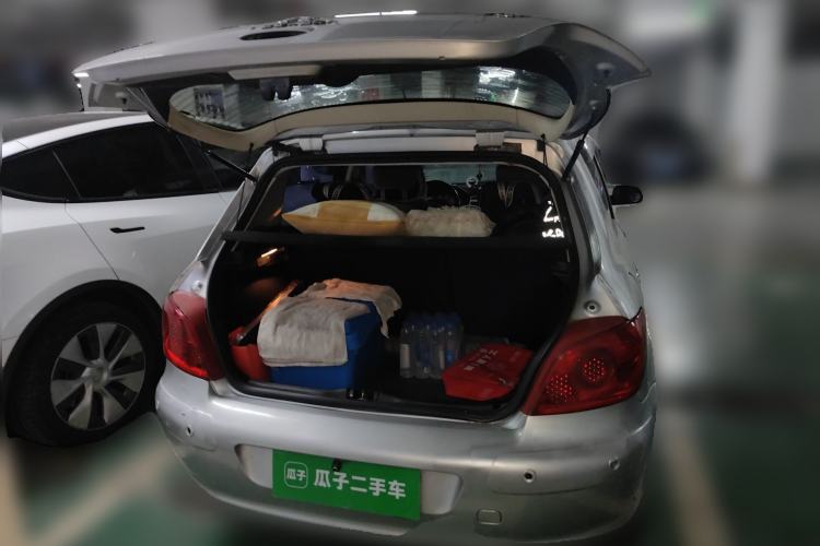 Used Peugeot 307 2010 Hatchback 1.6L Manual Comfort Edition Trunk