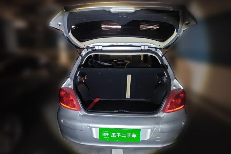 Used Peugeot 307 2010 Hatchback 1.6L Manual Comfort Edition Trunk