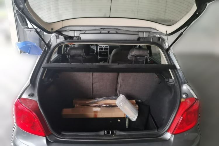 Used Peugeot 307 2010 Hatchback 1.6L Manual Comfort Edition Trunk