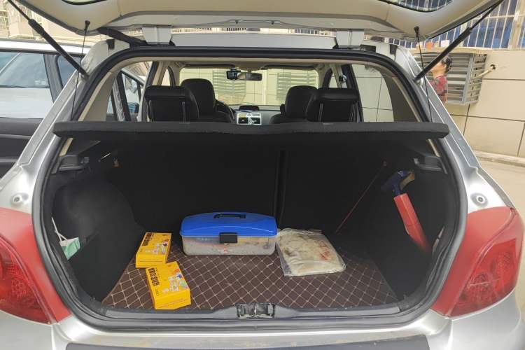 Used Peugeot 307 2010 Hatchback 1.6L Automatic Comfort Edition Trunk