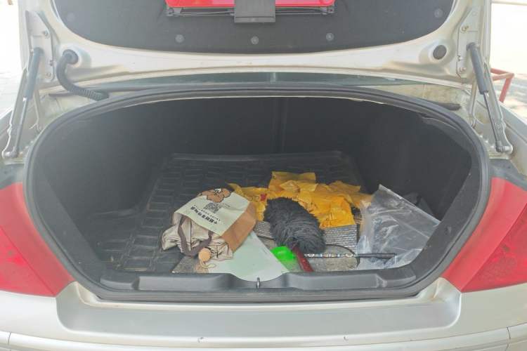 Used Peugeot 307 2010 Sedan 1.6L Manual Comfort Edition Trunk