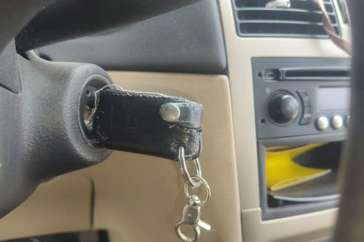 Used Peugeot 307 2010 Sedan 1.6L Manual Comfort Edition Vehicle Key