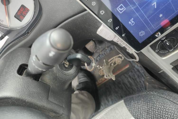 Used Peugeot 307 2010 Sedan 1.6L Manual Comfort Edition Vehicle Key