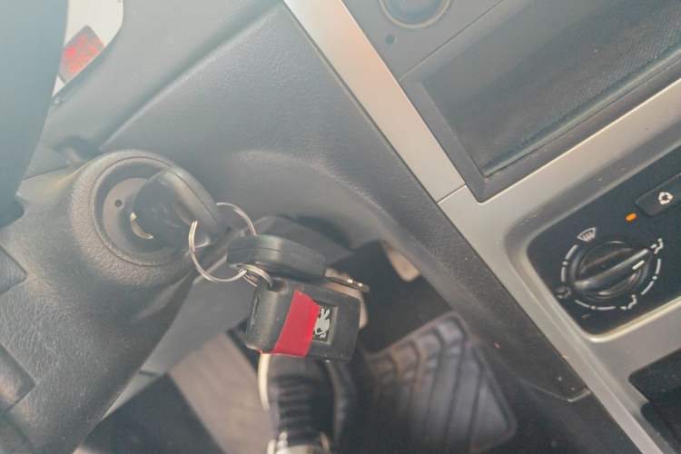 Used Peugeot 307 2010 Sedan 1.6L Manual Comfort Edition Vehicle Key