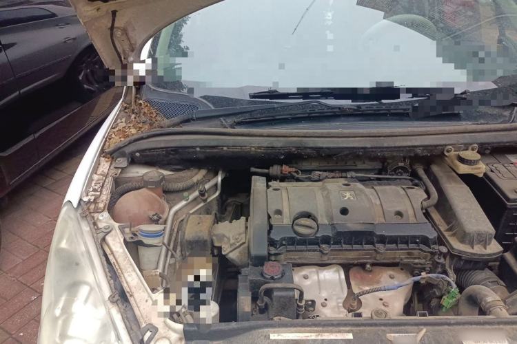 Used Peugeot 307 2010 Hatchback 1.6L Automatic Comfort Edition Engine Bay Right