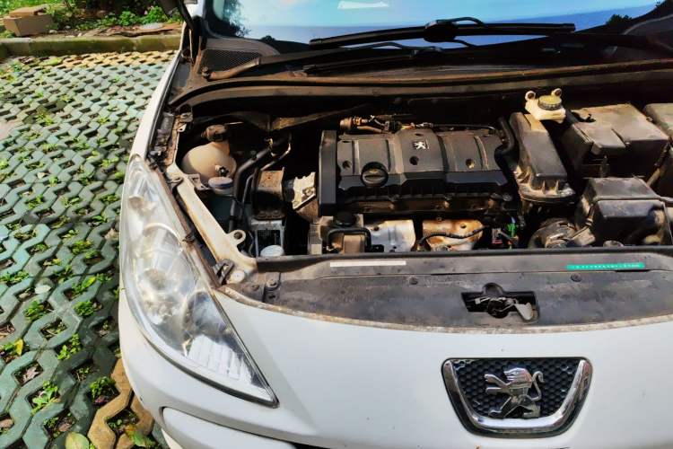 Used Peugeot 307 2010 Hatchback 1.6L Automatic Comfort Edition Engine Bay Right