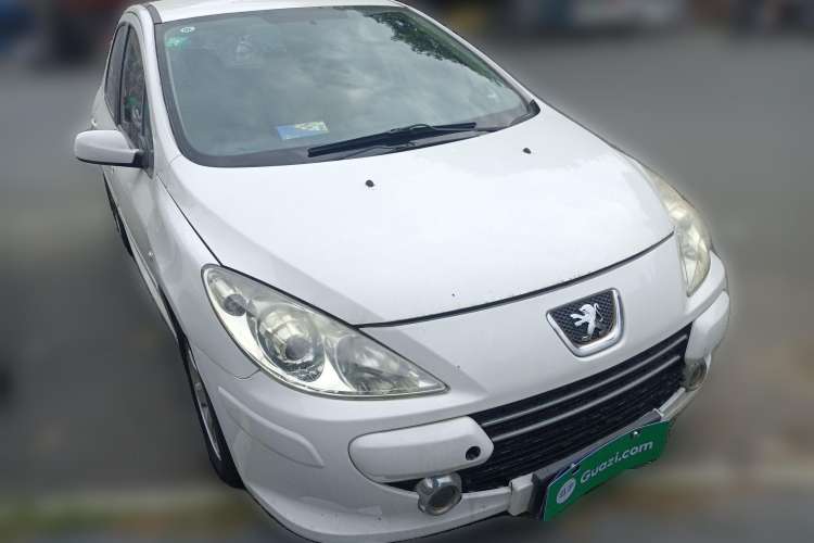 Used Peugeot 307 2010 Hatchback 1.6L Automatic Comfort Edition Front Right 45 Deg