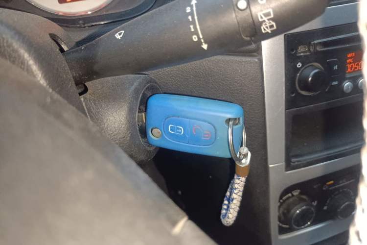 Used Peugeot 307 2010 Hatchback 1.6L Automatic Comfort Edition Vehicle Key
