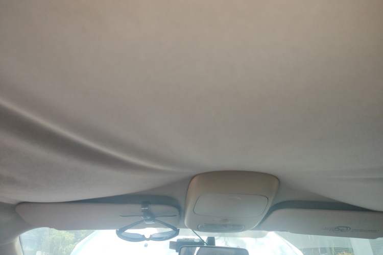 Used Peugeot 307 2011 1.6L Manual CROSS Headliner