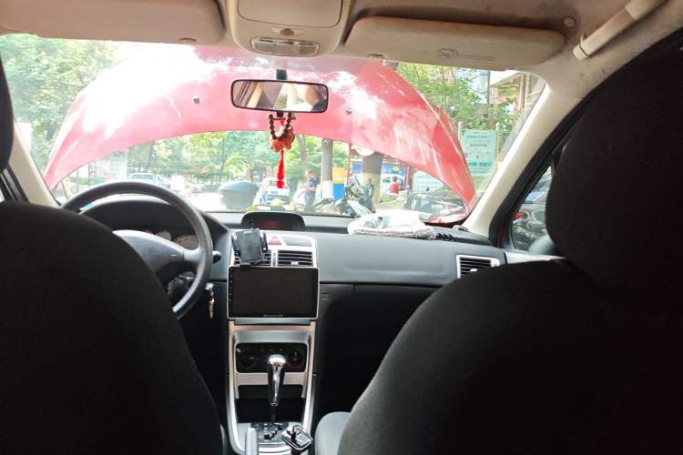Used Peugeot 307  Headliner