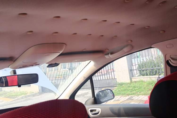 Used Peugeot 307 2011 1.6L Manual CROSS Headliner