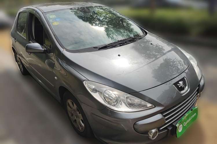 Used Peugeot 307 2012 Hatchback 1.6L Automatic Comfort Edition Front Right 45 Deg