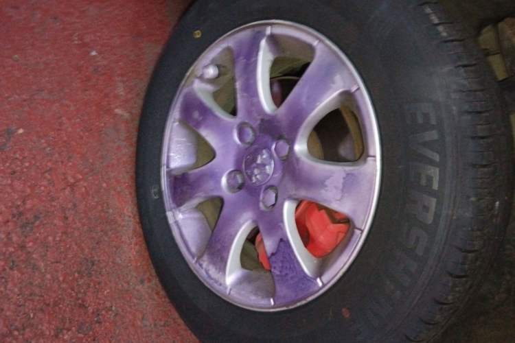 Used Peugeot 307 2012 Hatchback 1.6L Automatic Comfort Edition Right Front Wheel Hub