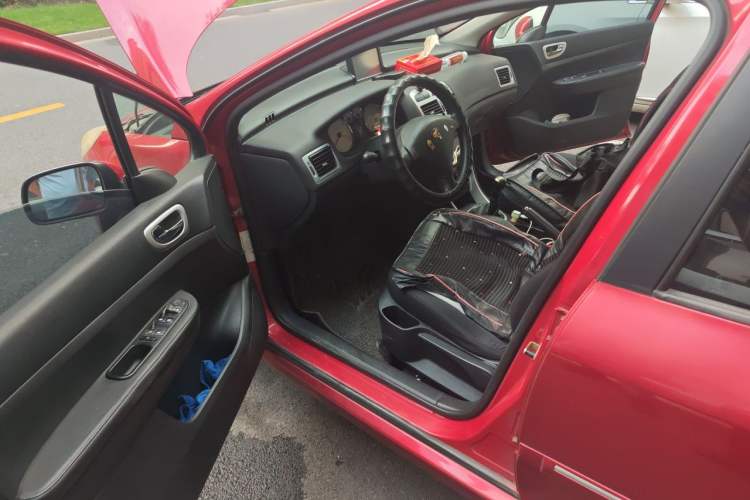 Used Peugeot 307 2012 Hatchback 1.6L Manual Comfort Edition Driver Seat