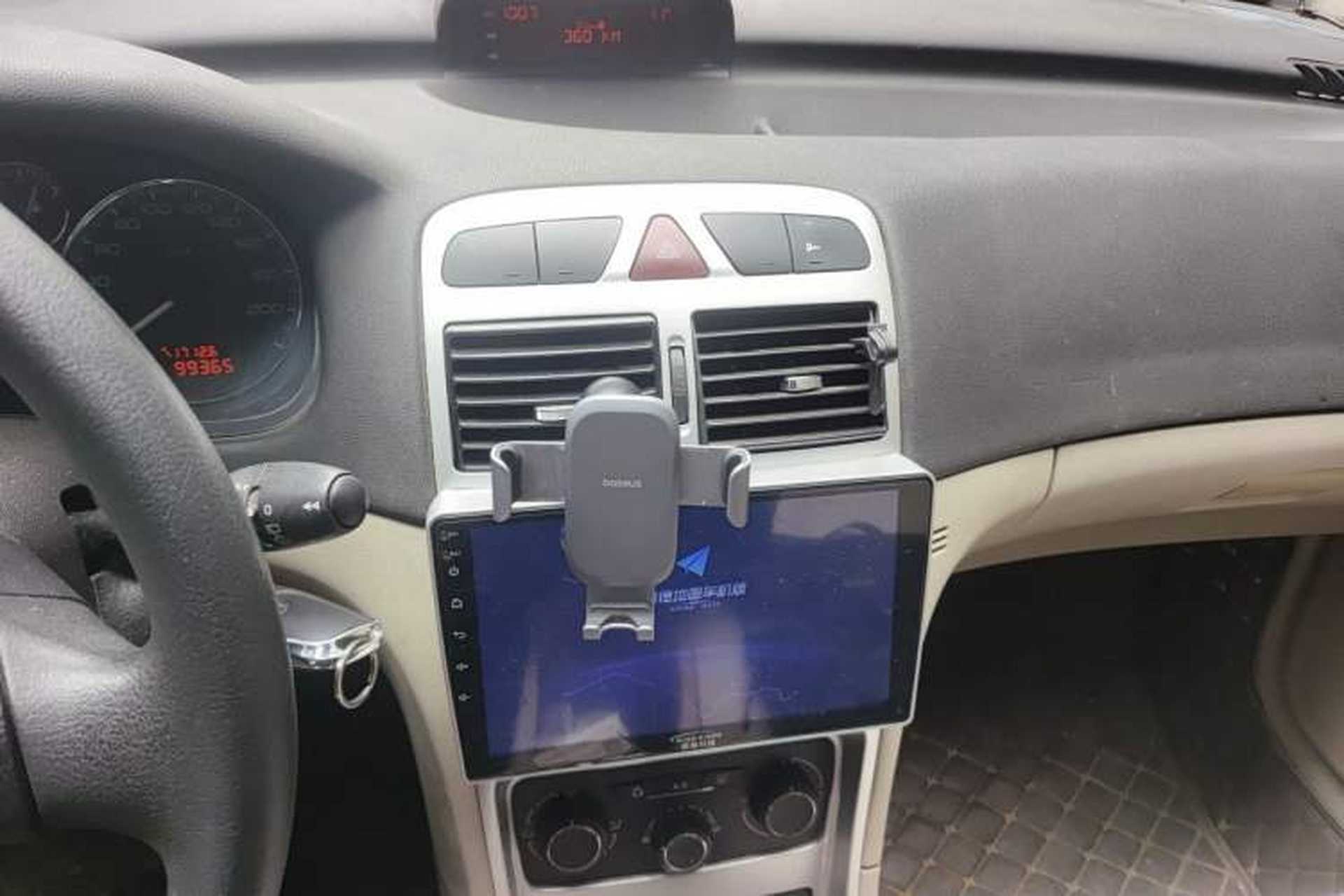 Used Peugeot 307 2012 Hatchback 1.6L Automatic Comfort Edition Audio And AC Panel