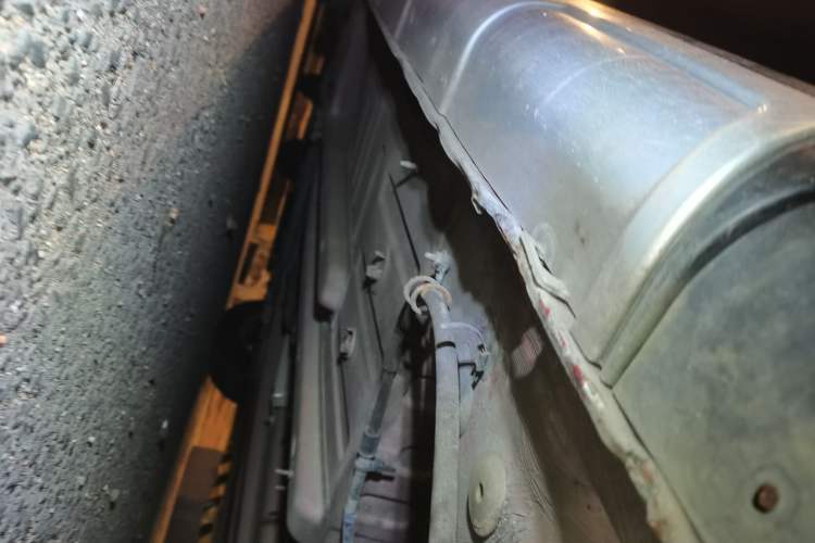 Used Peugeot 307 2012 1.6L Automatic CROSS Chassis Rear Left