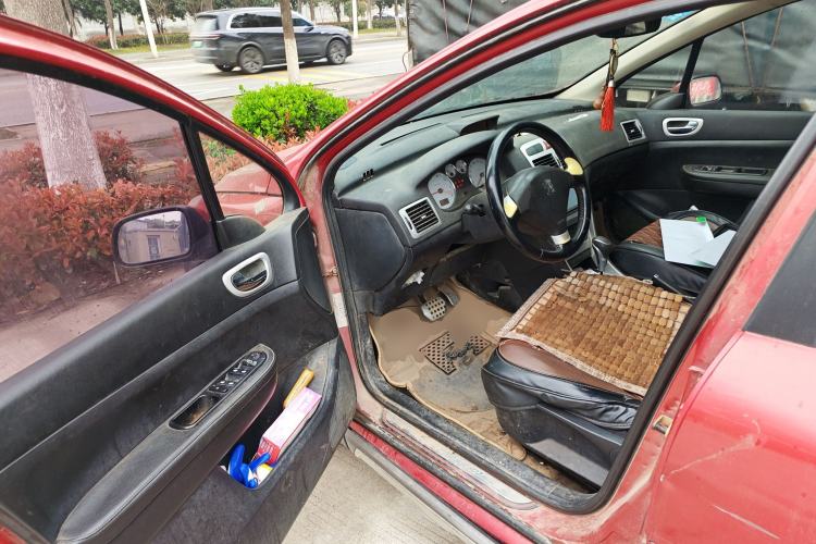 Used Peugeot 307 2012 1.6L Automatic CROSS Driver Seat