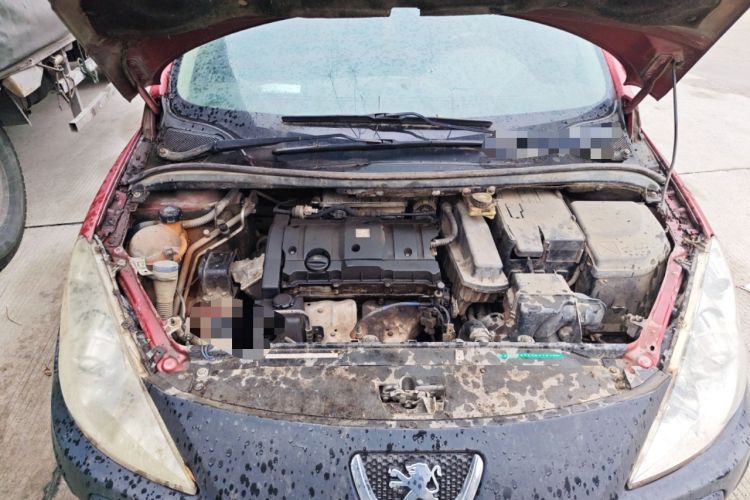 Used Peugeot 307 2012 1.6L Automatic CROSS Engine Bay