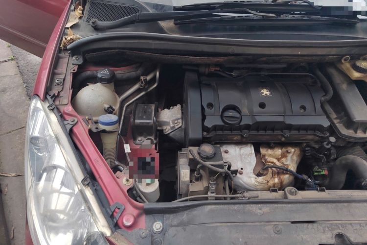 Used Peugeot 307 2012 Hatchback 1.6L Manual Comfort Edition Engine Bay Right