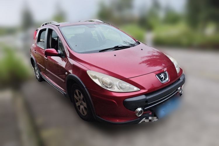 Used Peugeot 307 2012 1.6L Automatic CROSS Front Right 45 Deg