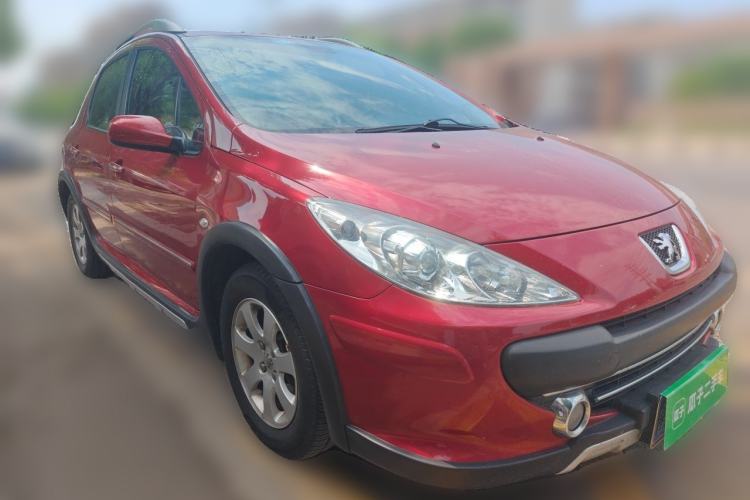 Used Peugeot 307 2012 1.6L Automatic CROSS Front Right 45 Deg