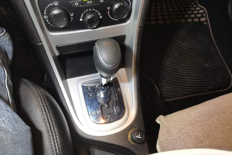 Used Peugeot 307 2012 1.6L Automatic CROSS Gear Lever