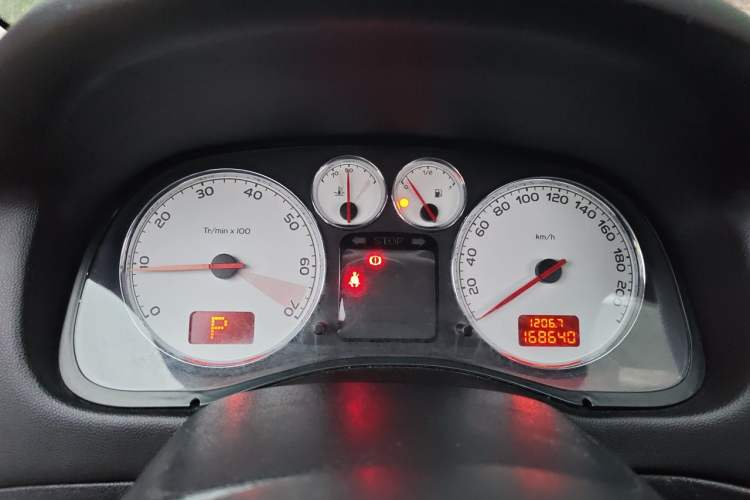 Used Peugeot 307 2012 1.6L Automatic CROSS Instrument Cluster