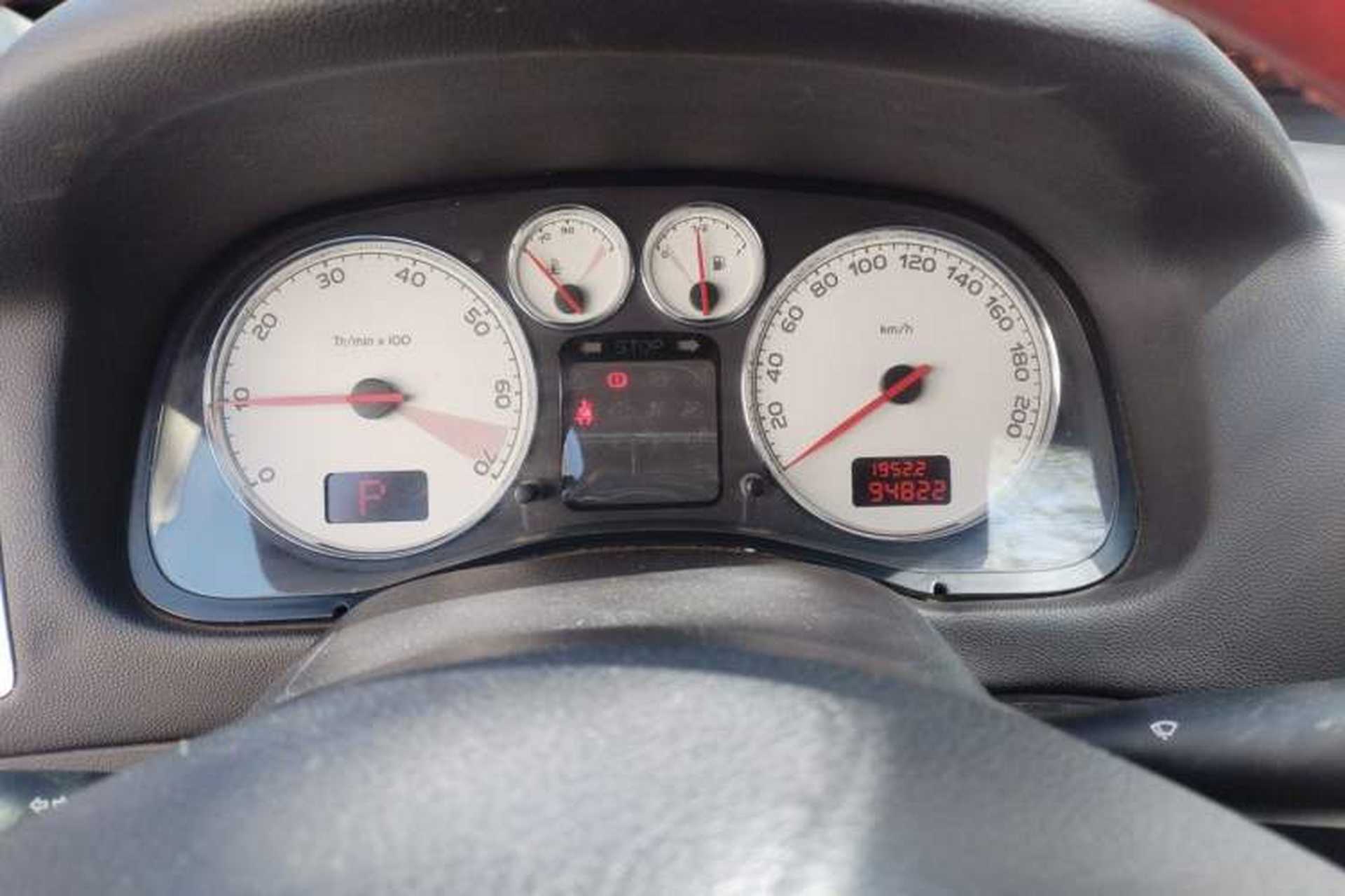 Used Peugeot 307 2012 Hatchback 1.6L Automatic Comfort Edition Instrument Cluster