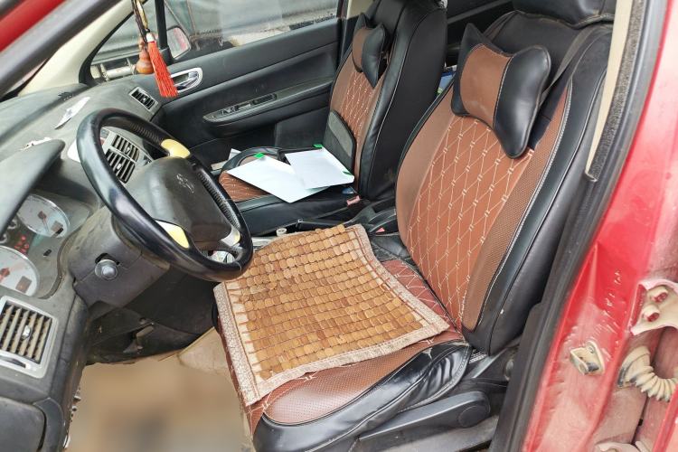 Used Peugeot 307 2012 1.6L Automatic CROSS Left Front Seat