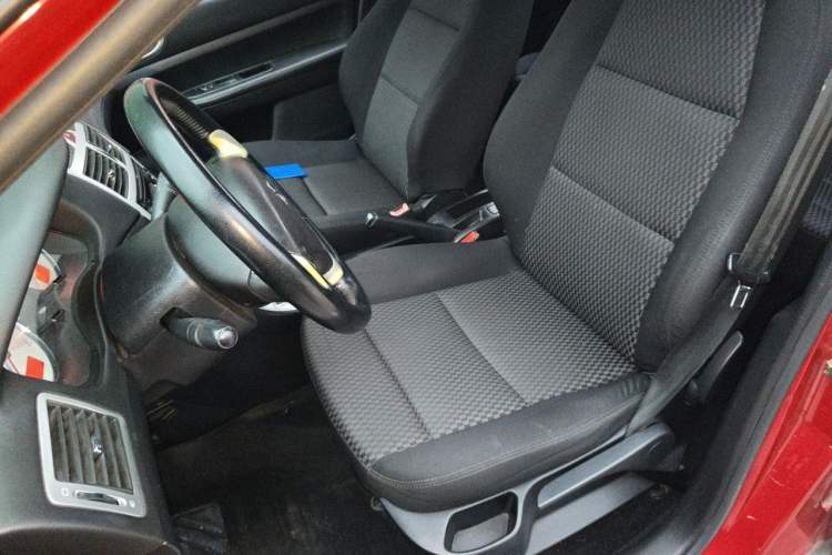 Used Peugeot 307 2012 1.6L Automatic CROSS Left Front Seat