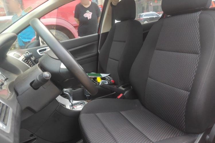 Used Peugeot 307 2012 1.6L Automatic CROSS Left Front Seat