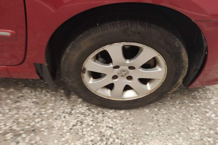 Used Peugeot 307 2012 Hatchback 1.6L Automatic Comfort Edition Right Front Wheel Hub