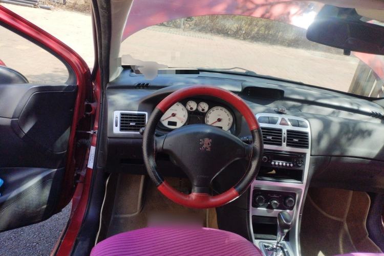 Used Peugeot 307 2012 Hatchback 1.6L Automatic Comfort Edition Steering Wheel