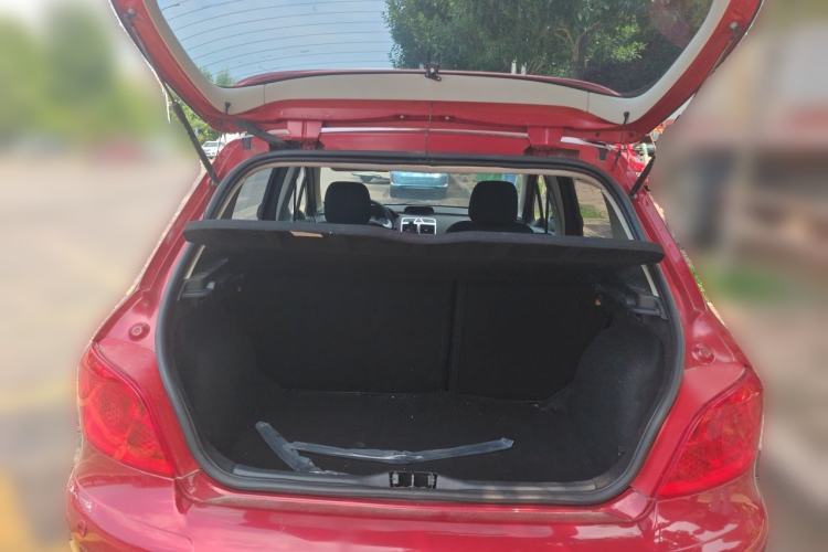 Used Peugeot 307 2012 1.6L Automatic CROSS Trunk