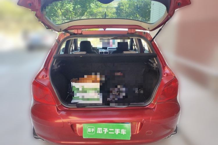 Used Peugeot 307 2012 Hatchback 1.6L Automatic Comfort Edition Trunk