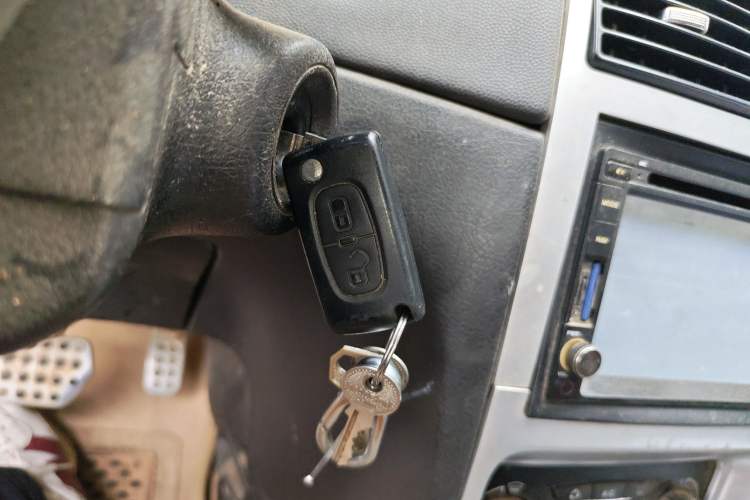 Used Peugeot 307 2012 1.6L Automatic CROSS Vehicle Key